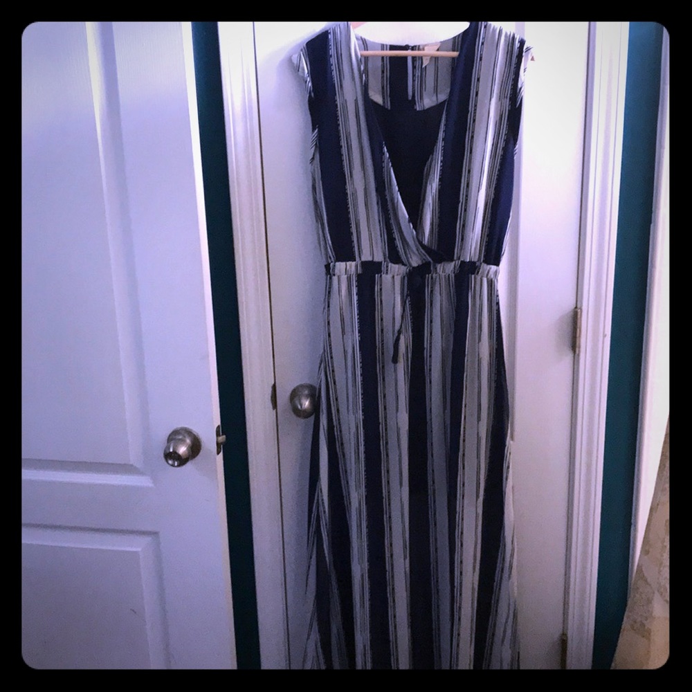 Navy an White Striped V-Neck Maxi